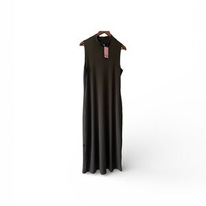 Smash + Tess lightweight Ribbed sleeveless Dress in Hickory brown. Sz Large
